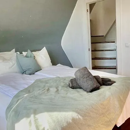 Apartment Casa Anselmsson - Your Dream Duplex Escape With A Pool